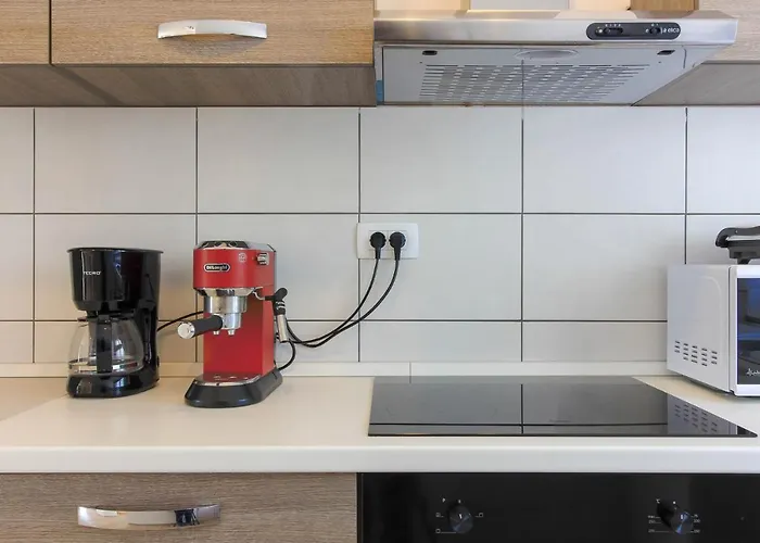 New Seve Ii With Pool, Near The Town Center, 3km From The *