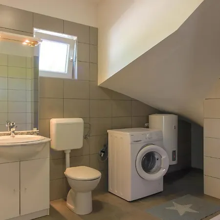 New Seve Ii With Pool, Near The Town Center, 3km From The וילה פולה