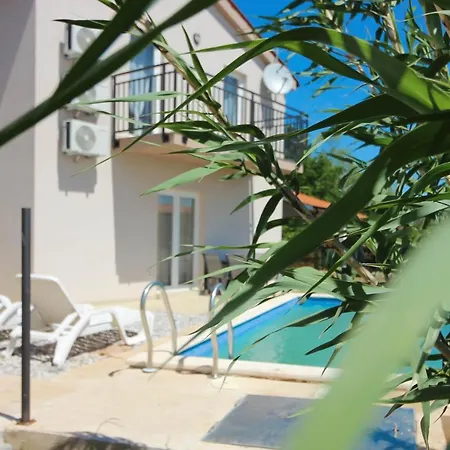 Villa New Seve Ii With Pool, Near The Town Center, 3km From The *